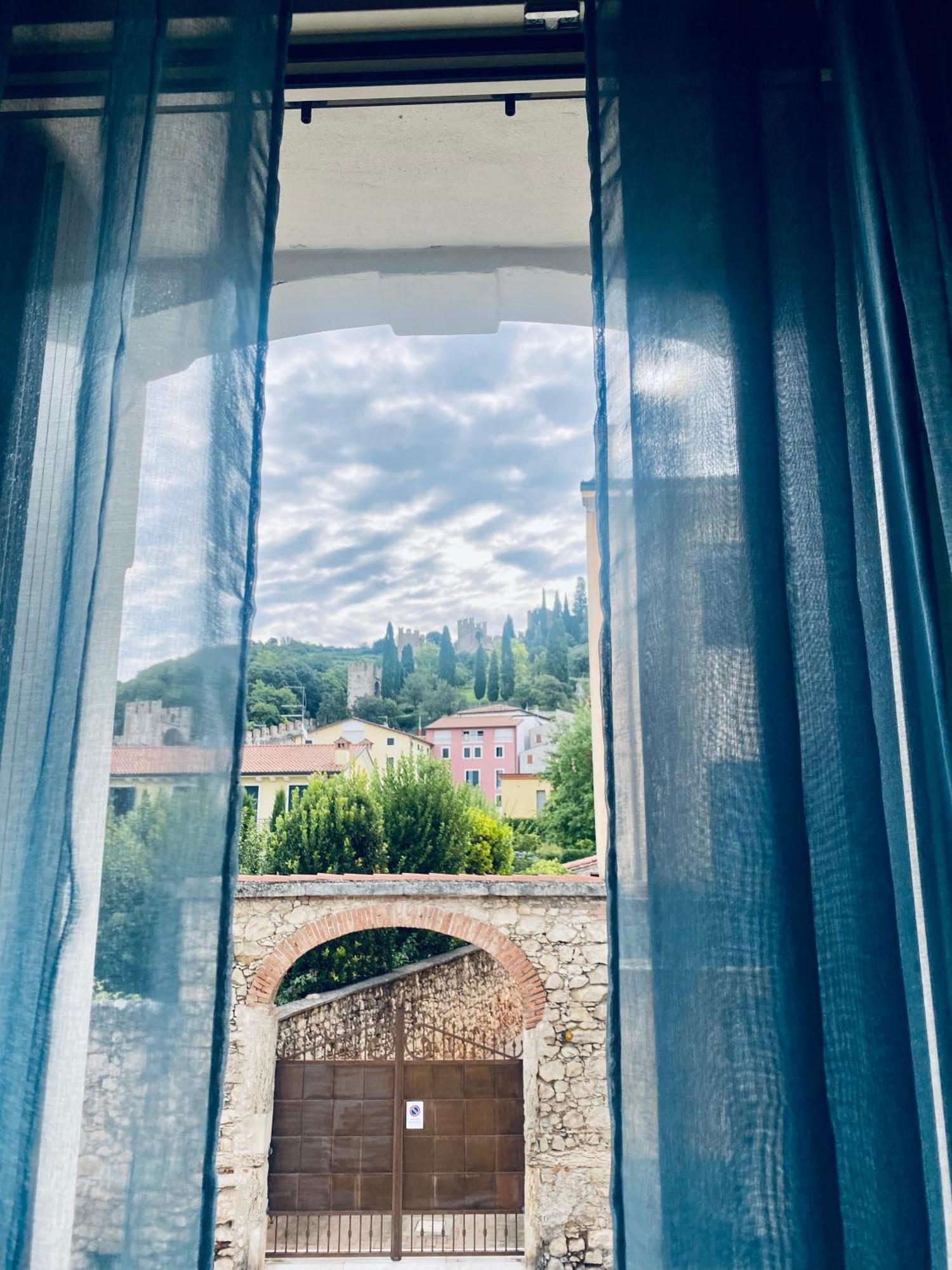 Star Soave Rooms - Locazione Turistica Bagian luar foto