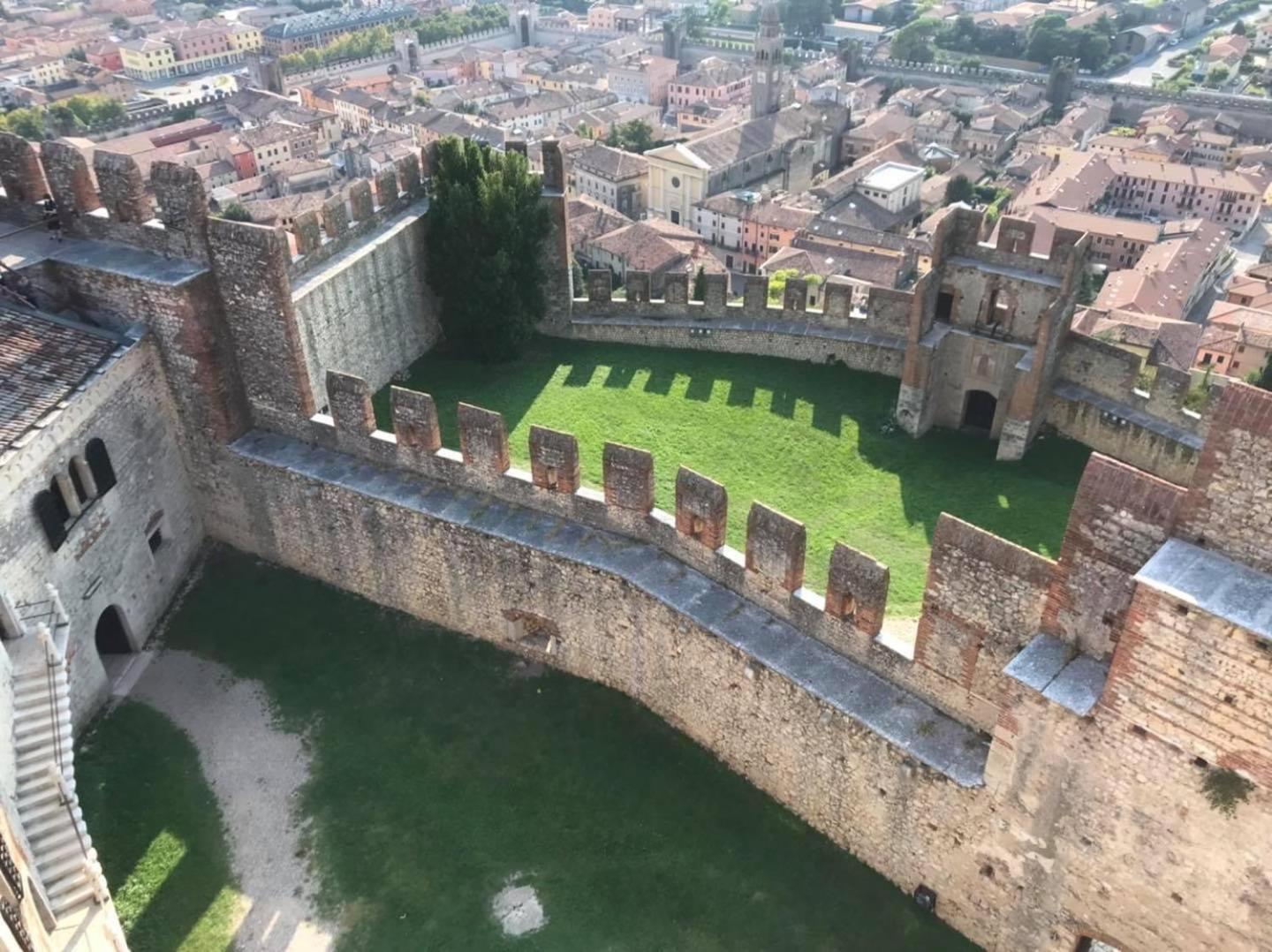 Star Soave Rooms - Locazione Turistica Bagian luar foto