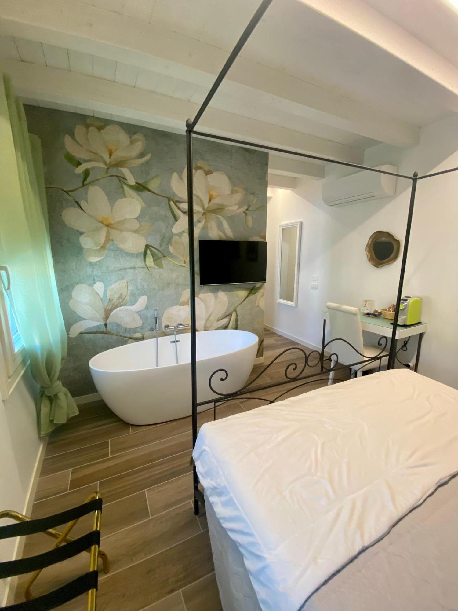 Star Soave Rooms - Locazione Turistica Bagian luar foto